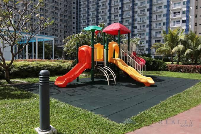 Destina Stays @Jazz Residences, Makati, Metro Manila, W/Netflix Makati City Exterior photo